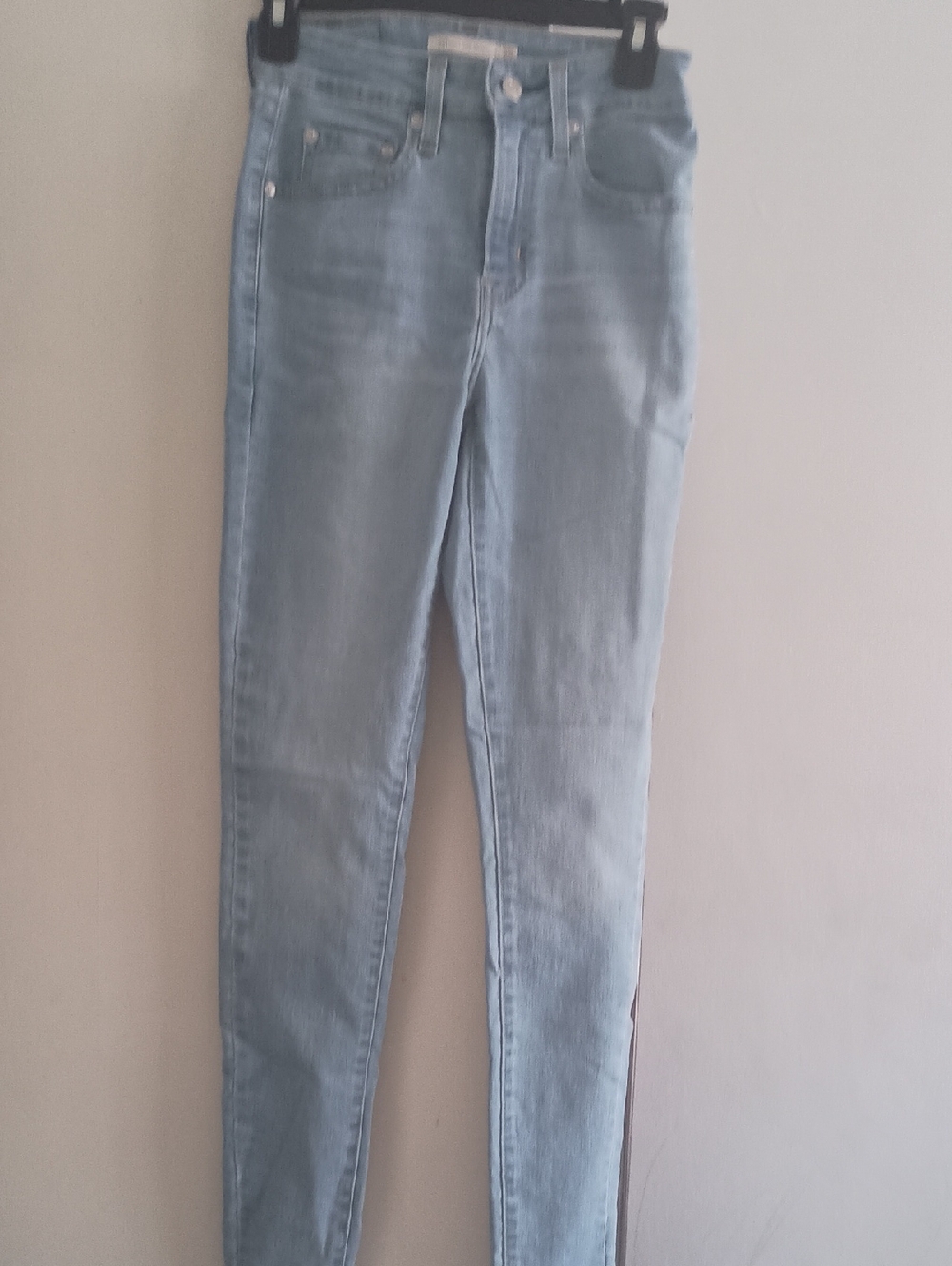 Levi 721Light Blue High-Rise Skinny Jeans - Women